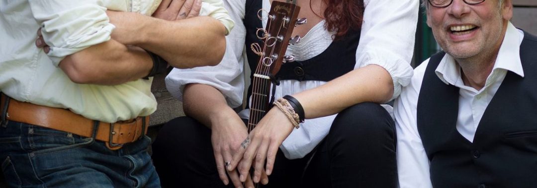 Natasja Lee Dickinson - Trio